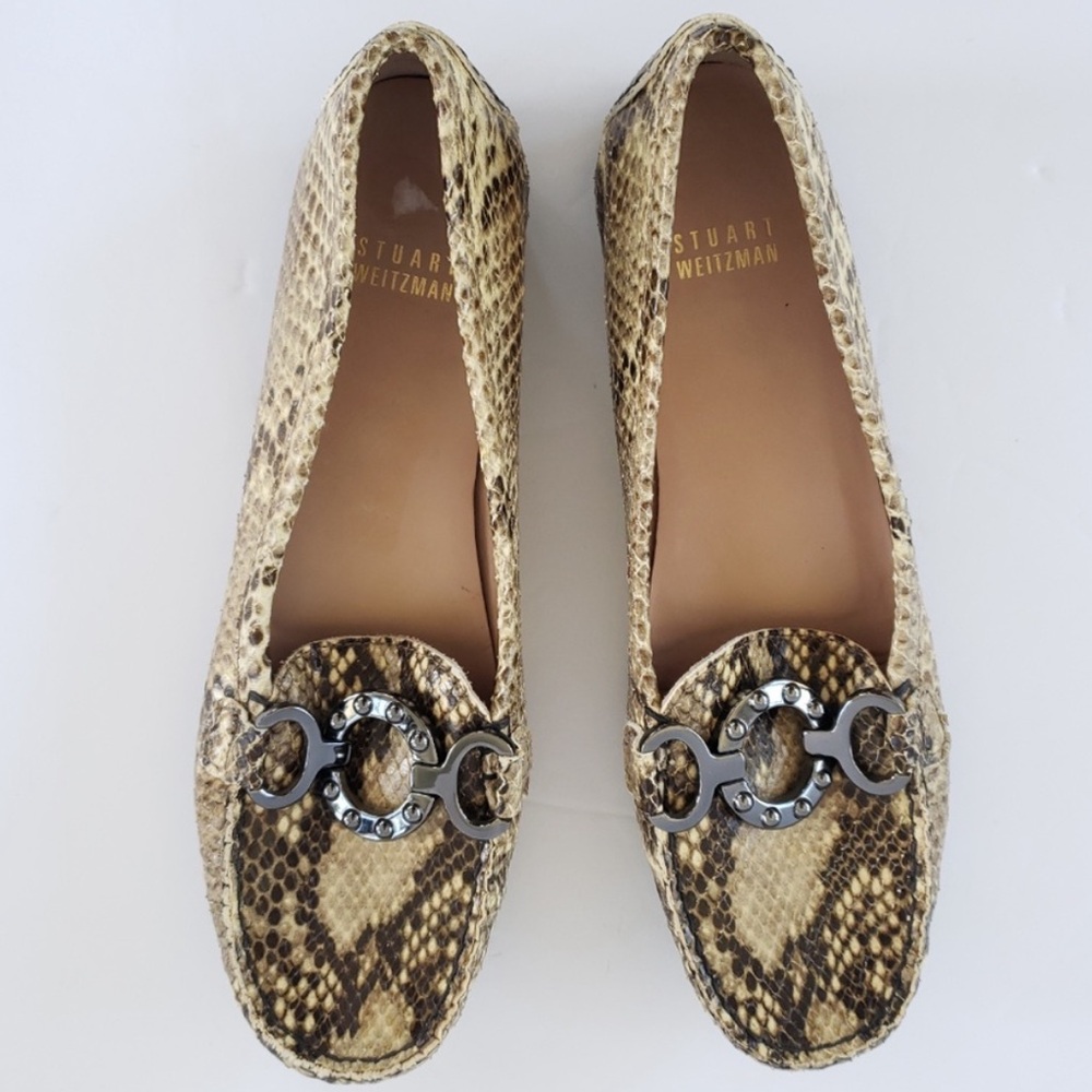 Stuart Weitzman Keepmoc Snakeskin Loafer Driver Flats Tan Neutral Size 7.5